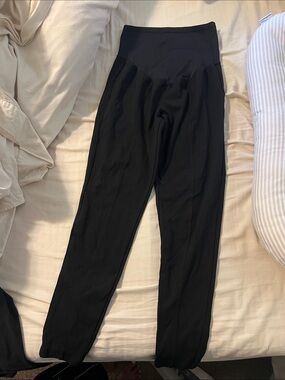 Old Navy Black maternity pants